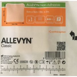 ALLEVYN™ Classic opatrunek nieprzylepny 5cm x 5cm