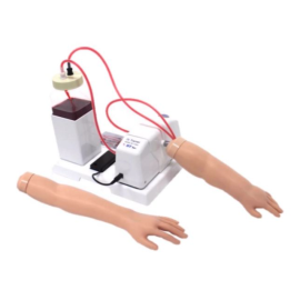 Pediatryczny trenażer do nauki iniekcji dożylnej z automatycznym przepływem krwi