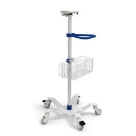 Stojak pod aparaturę medyczną SM-04: 1xadapter do aparatury z możliwością pochyłu, 1xkoszyk na akcesoria ze stali malowanej proszkowo 360x160x150 mm, 1xuchwyt do prowadzenia