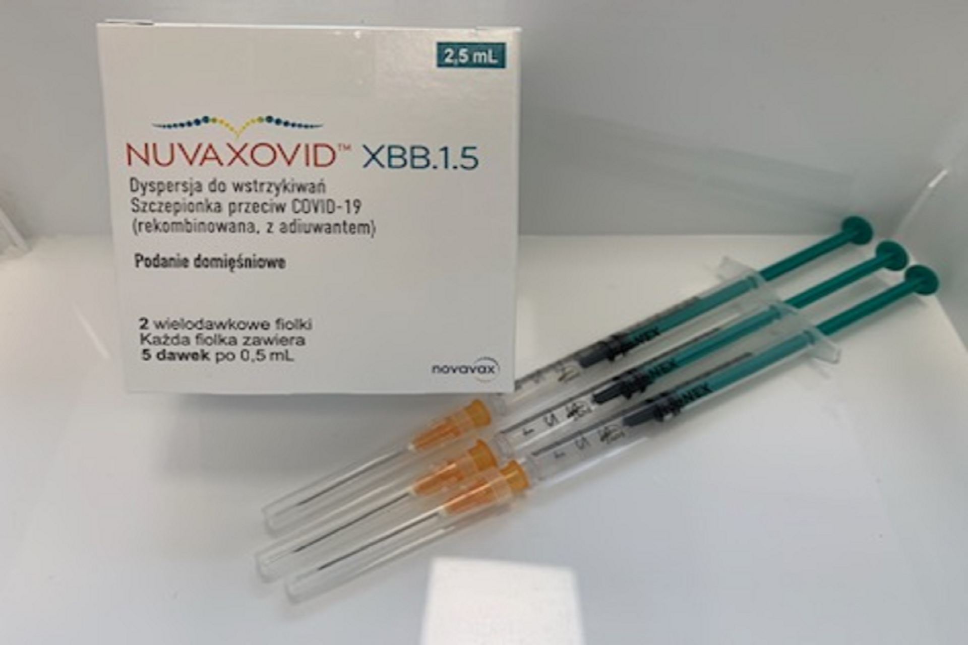 Szczepienia przeciw COVID-19