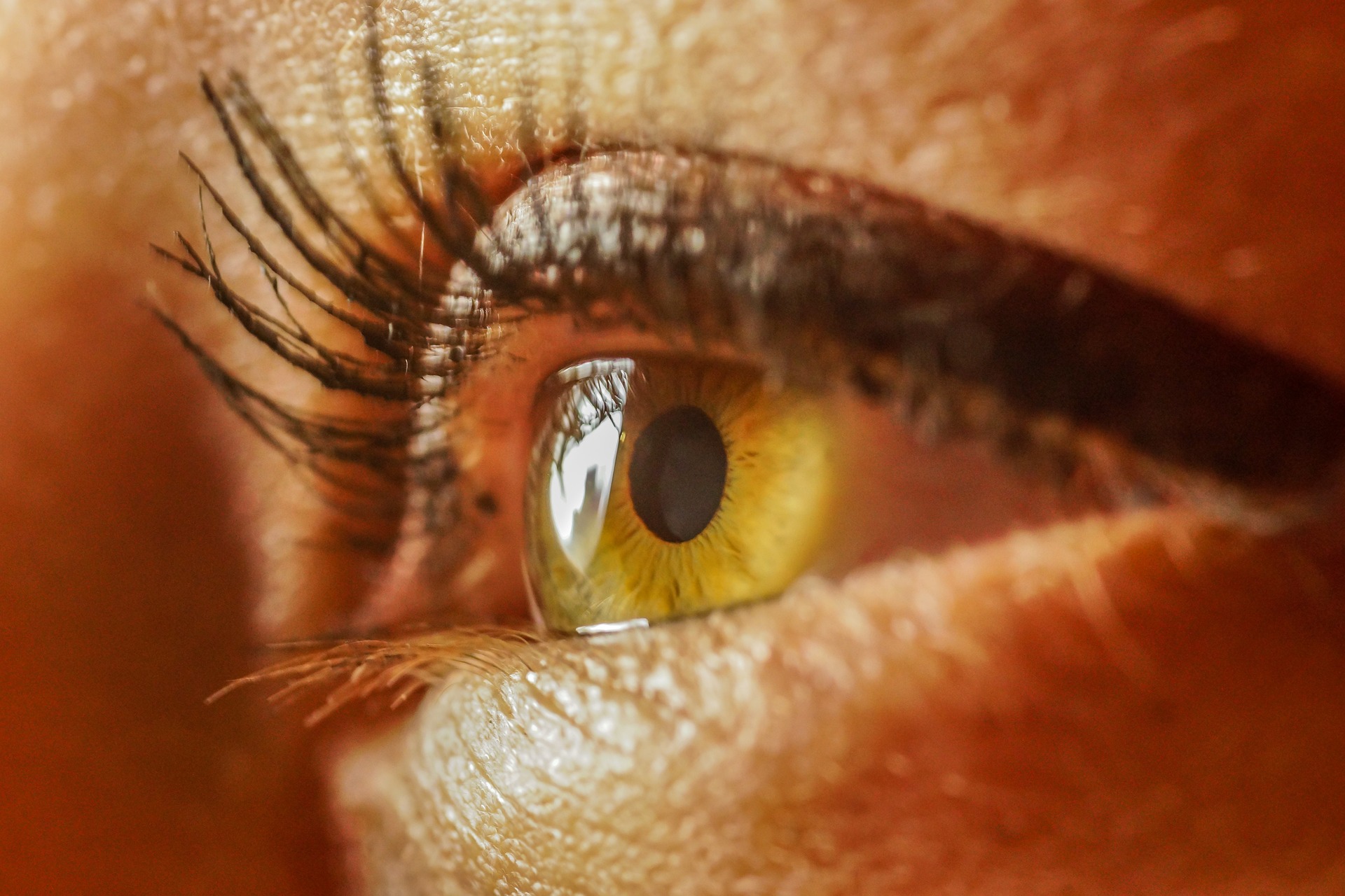 Zespół suchego oka: Czym jest i jak radzić sobie z tym powszechnym schorzeniem?