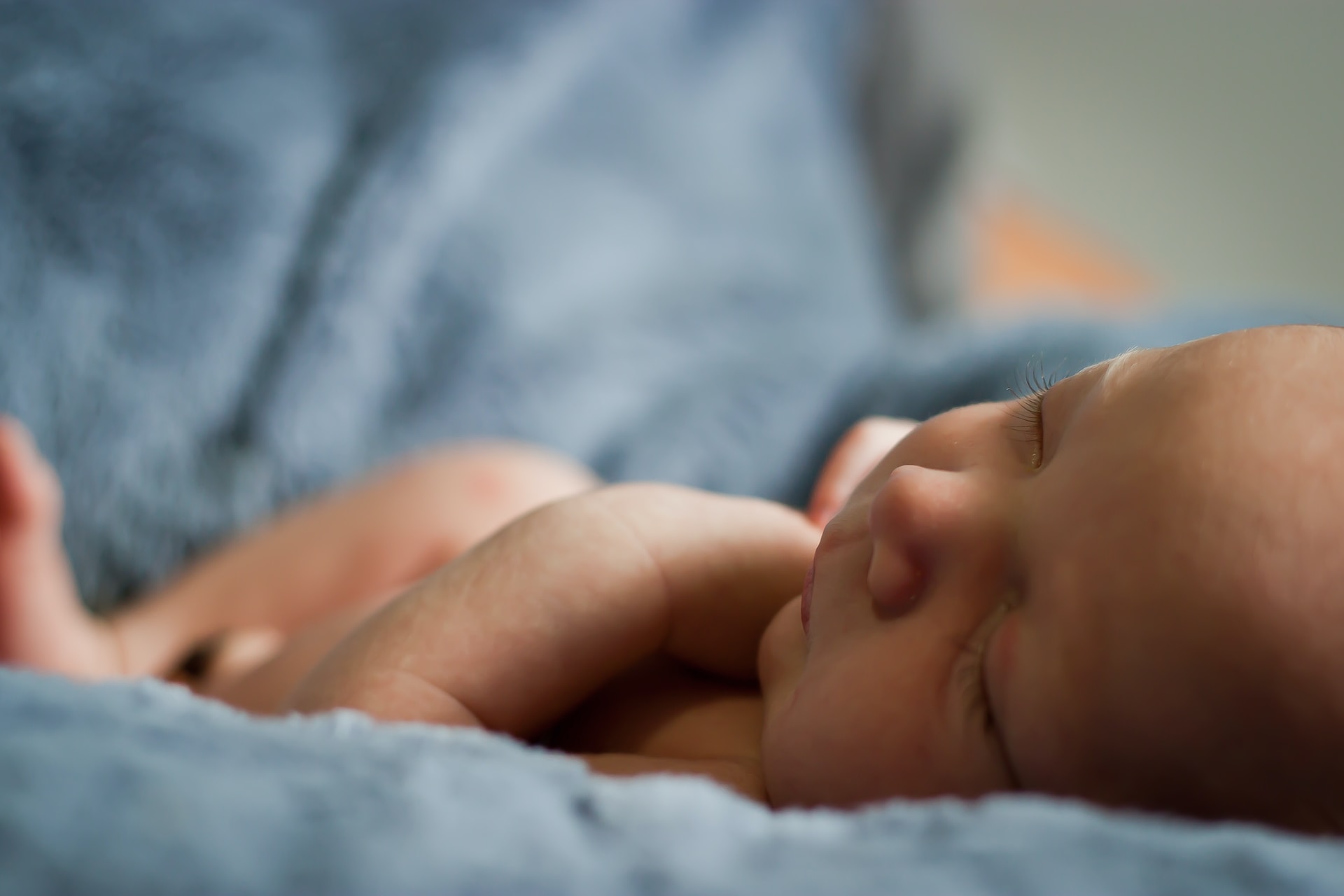 Neonatologia: opieka nad noworodkami