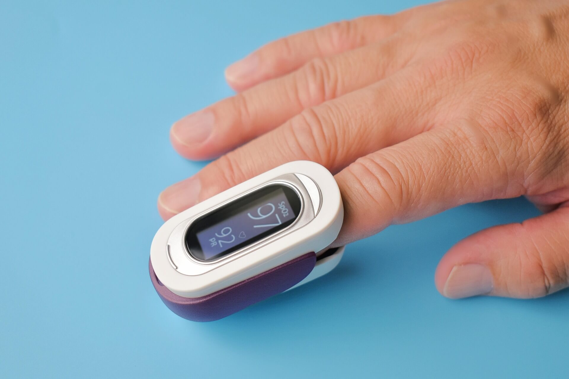 Nowoczesna diagnostyka domowa – pulsoksymetry, glukometry, testy CRP do samokontroli
